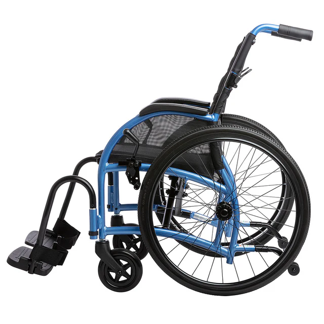 STRONGBACK Comfort Small 22S Wheelchair